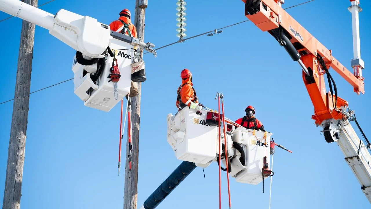 Electrical line work