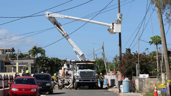 LUMA Lineman