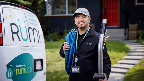Rumi Employee Smiling